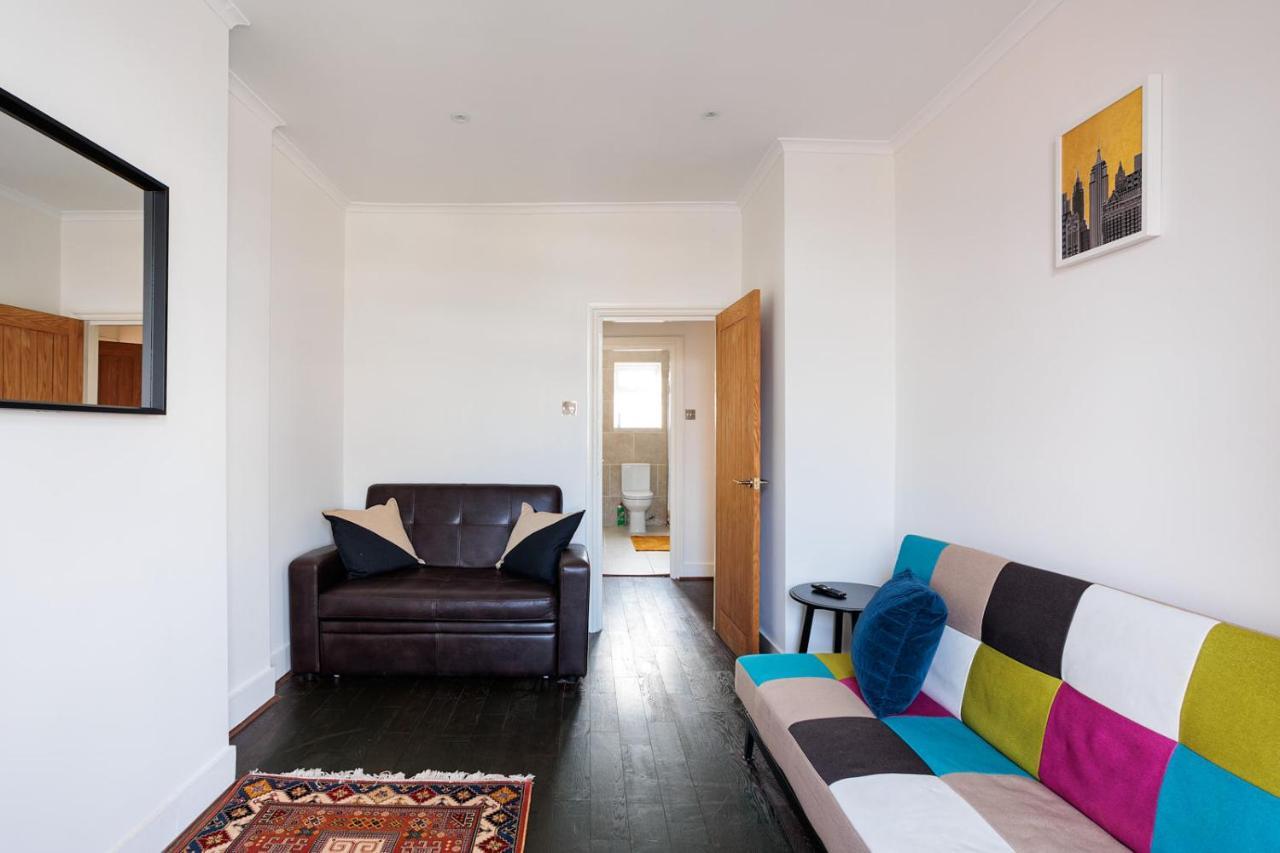 런던 Entire Luxurious Flat Sleeps 4 Persons 아파트 외부 사진