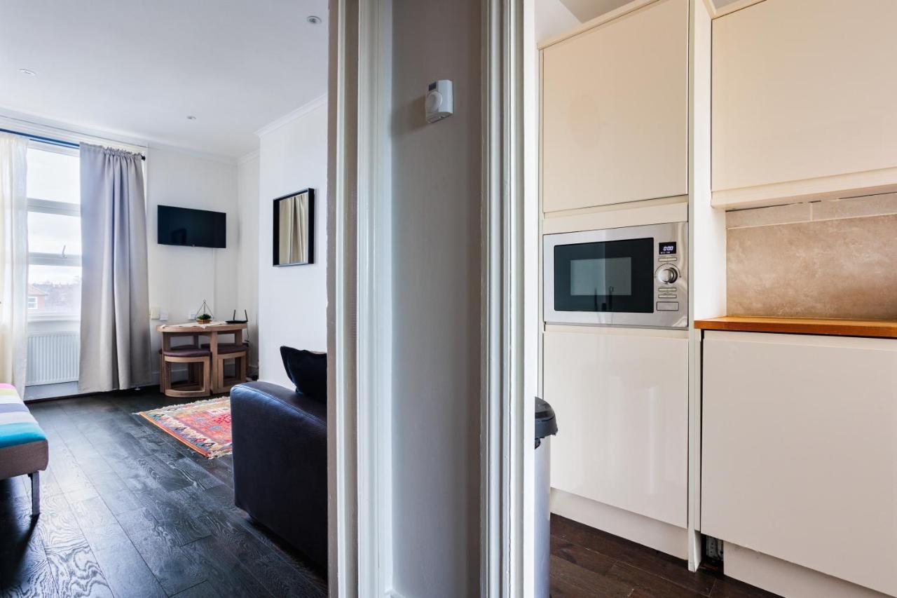 런던 Entire Luxurious Flat Sleeps 4 Persons 아파트 외부 사진
