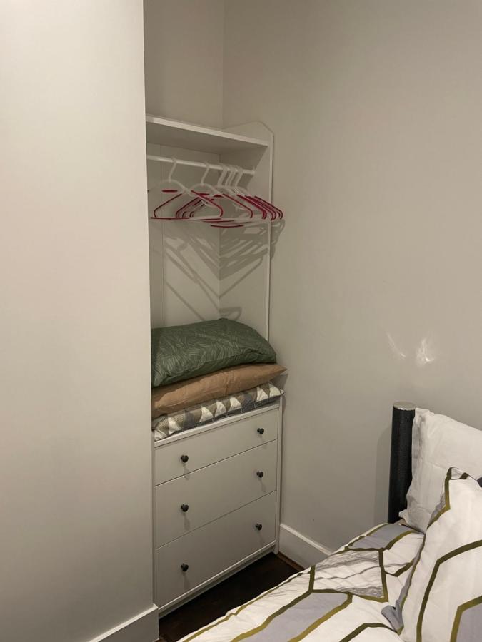 런던 Entire Luxurious Flat Sleeps 4 Persons 아파트 외부 사진