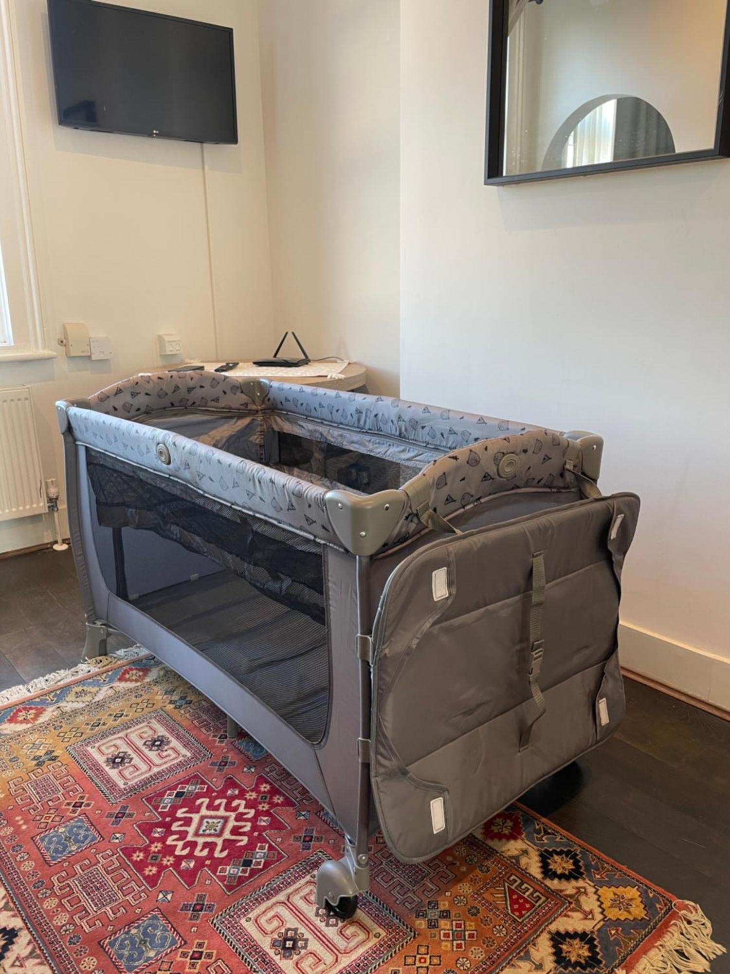 런던 Entire Luxurious Flat Sleeps 4 Persons 아파트 외부 사진